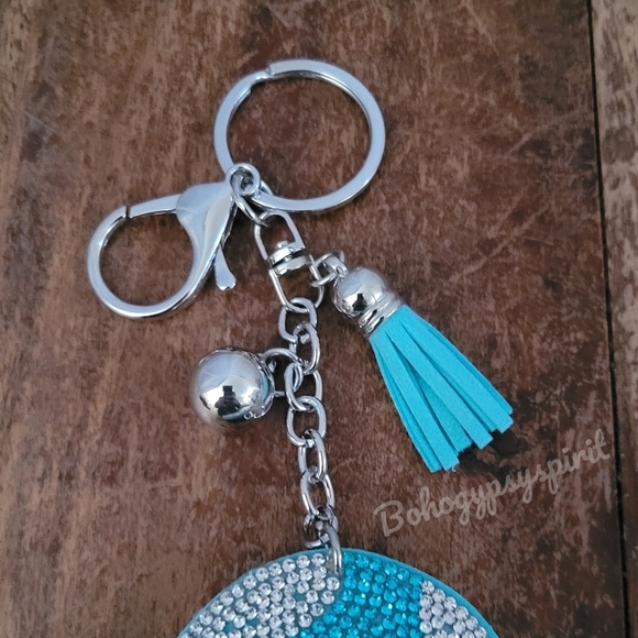 🍄Mushroom Crystal Rhinestone Keychain Bag Charm With Blue Tassel - Picture 11 of 11